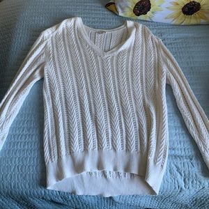 Cream colored Gap knitted sweater